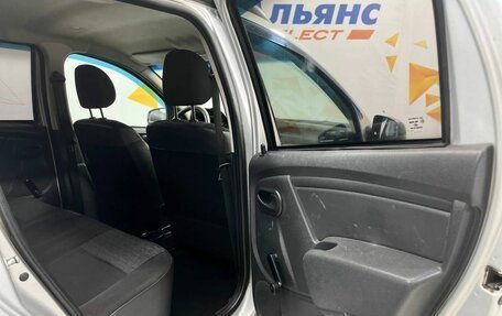 Renault Duster I рестайлинг, 2014 год, 569 000 рублей, 16 фотография