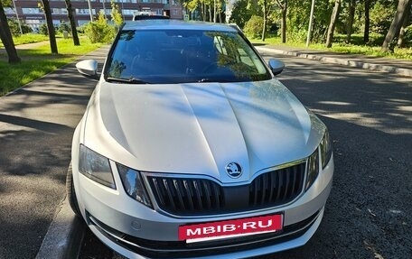 Skoda Octavia, 2017 год, 1 350 000 рублей, 5 фотография