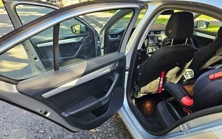 Skoda Octavia, 2017 год, 1 350 000 рублей, 19 фотография