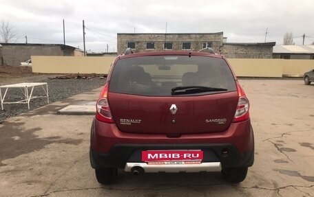Renault Sandero I, 2013 год, 650 000 рублей, 4 фотография