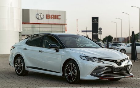 Toyota Camry, 2021 год, 2 495 000 рублей, 3 фотография