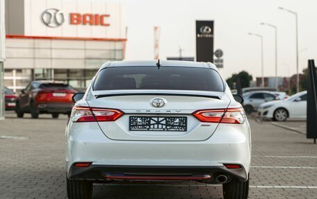 Toyota Camry, 2021 год, 2 495 000 рублей, 5 фотография