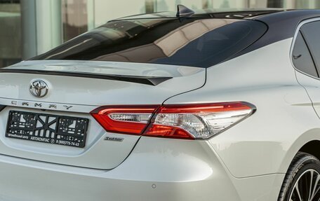 Toyota Camry, 2021 год, 2 495 000 рублей, 7 фотография