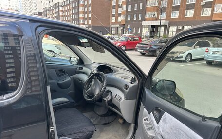 Toyota FunCargo, 2000 год, 346 000 рублей, 7 фотография