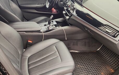 BMW 5 серия, 2017 год, 3 000 000 рублей, 9 фотография