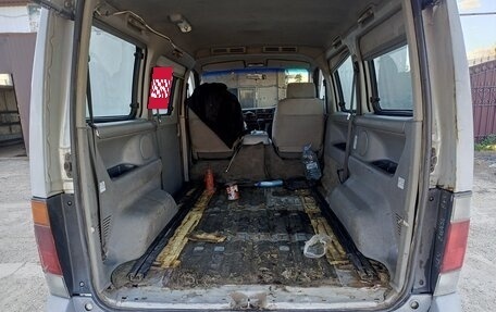 Mazda Bongo Friendee i рестайлинг, 1996 год, 320 000 рублей, 4 фотография