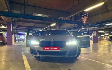 BMW 5 серия, 2022 год, 5 500 000 рублей, 2 фотография