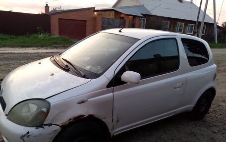 Toyota Yaris I рестайлинг, 2003 год, 220 000 рублей, 5 фотография