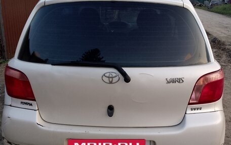 Toyota Yaris I рестайлинг, 2003 год, 220 000 рублей, 6 фотография