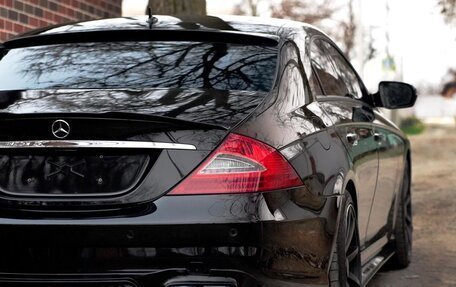 Mercedes-Benz CLS, 2008 год, 1 690 000 рублей, 5 фотография