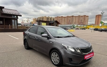 KIA Rio III рестайлинг, 2014 год, 570 000 рублей, 2 фотография