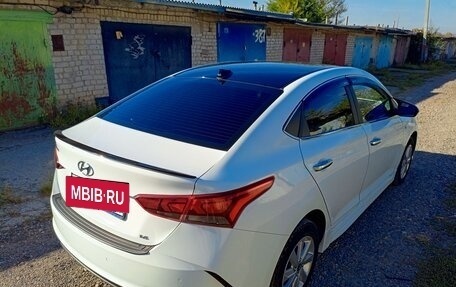 Hyundai Solaris II рестайлинг, 2020 год, 1 525 000 рублей, 5 фотография