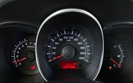 KIA Rio III рестайлинг, 2015 год, 840 000 рублей, 14 фотография