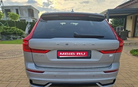 Volvo XC60 II, 2022 год, 3 950 008 рублей, 5 фотография
