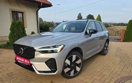 Volvo XC60 II, 2022 год, 3 950 008 рублей, 2 фотография