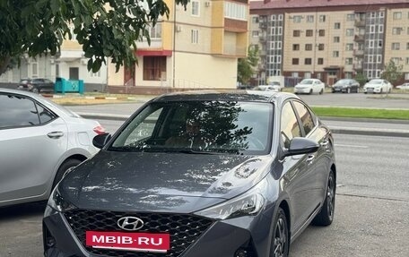 Hyundai Solaris II рестайлинг, 2021 год, 1 950 000 рублей, 17 фотография