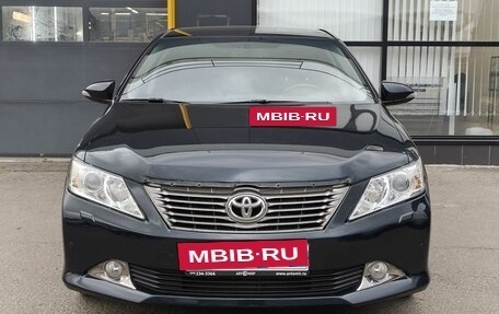 Toyota Camry, 2014 год, 1 750 000 рублей, 2 фотография
