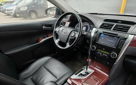 Toyota Camry, 2014 год, 1 750 000 рублей, 11 фотография