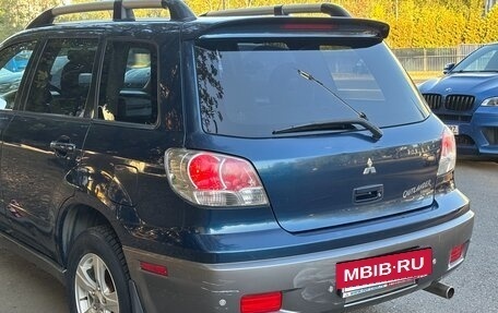 Mitsubishi Outlander III рестайлинг 3, 2003 год, 720 000 рублей, 3 фотография