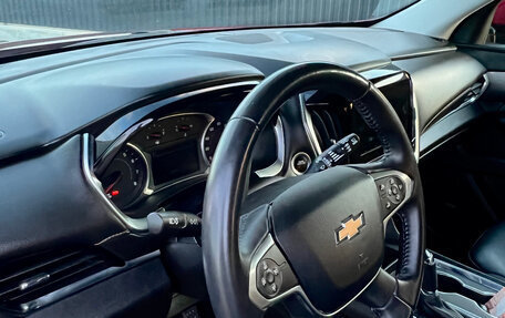 Chevrolet Traverse II, 2017 год, 2 150 000 рублей, 10 фотография