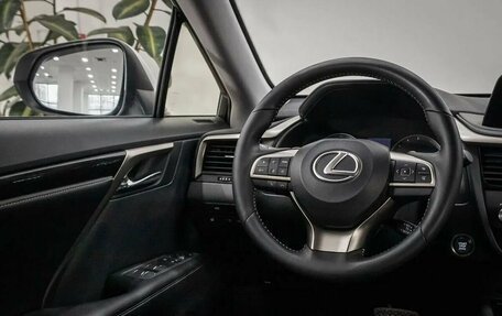 Lexus RX IV рестайлинг, 2022 год, 6 799 000 рублей, 8 фотография