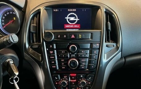 Opel Astra J, 2010 год, 550 000 рублей, 12 фотография