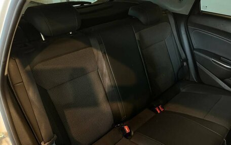 Opel Astra J, 2010 год, 550 000 рублей, 33 фотография