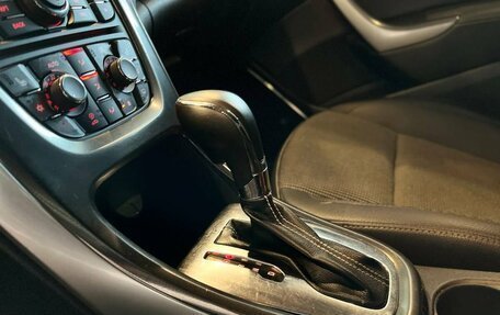 Opel Astra J, 2010 год, 550 000 рублей, 30 фотография