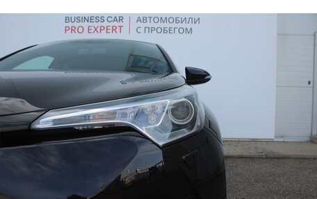 Toyota C-HR I рестайлинг, 2019 год, 2 169 000 рублей, 11 фотография