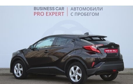 Toyota C-HR I рестайлинг, 2019 год, 2 169 000 рублей, 7 фотография