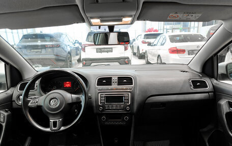 Volkswagen Polo VI (EU Market), 2014 год, 499 000 рублей, 14 фотография