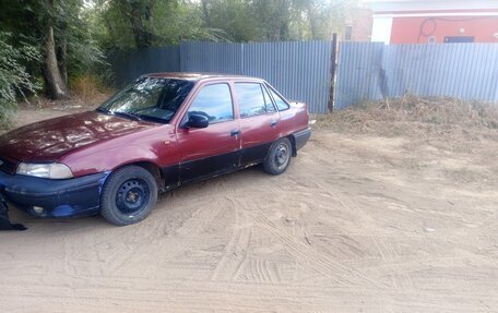 Daewoo Nexia I рестайлинг, 2000 год, 56 000 рублей, 1 фотография