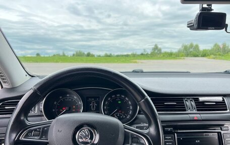 Skoda Superb III рестайлинг, 2014 год, 1 050 000 рублей, 12 фотография
