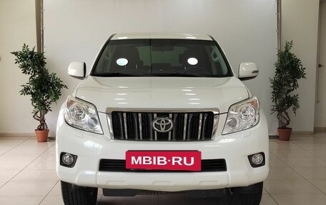 Toyota Land Cruiser Prado 150 рестайлинг 2, 2013 год, 2 998 000 рублей, 2 фотография