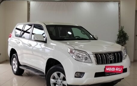 Toyota Land Cruiser Prado 150 рестайлинг 2, 2013 год, 2 998 000 рублей, 3 фотография