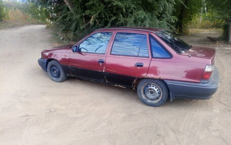 Daewoo Nexia I рестайлинг, 2000 год, 56 000 рублей, 2 фотография