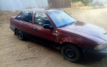 Daewoo Nexia I рестайлинг, 2000 год, 56 000 рублей, 4 фотография