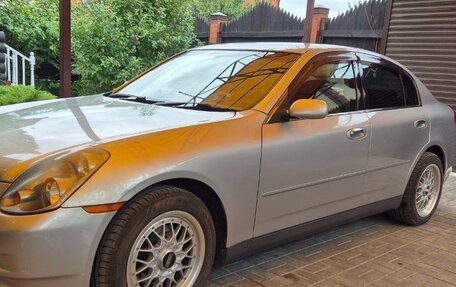 Nissan Skyline, 2002 год, 760 000 рублей, 5 фотография