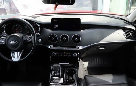 KIA Stinger I, 2021 год, 2 379 000 рублей, 15 фотография