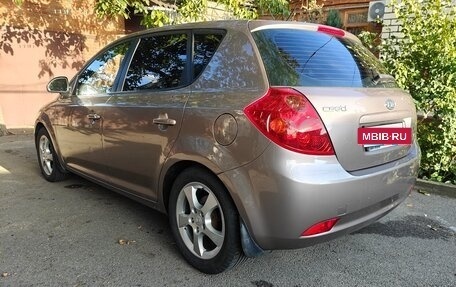 KIA cee'd I рестайлинг, 2008 год, 710 000 рублей, 7 фотография