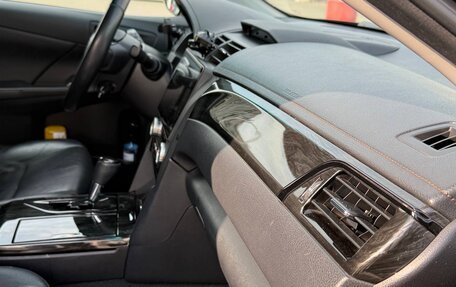 Toyota Camry, 2013 год, 1 700 000 рублей, 5 фотография