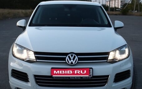 Volkswagen Touareg III, 2013 год, 3 249 000 рублей, 3 фотография