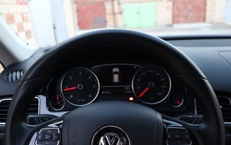 Volkswagen Touareg III, 2013 год, 3 249 000 рублей, 18 фотография