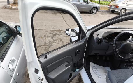 Renault Logan I, 2009 год, 385 000 рублей, 6 фотография