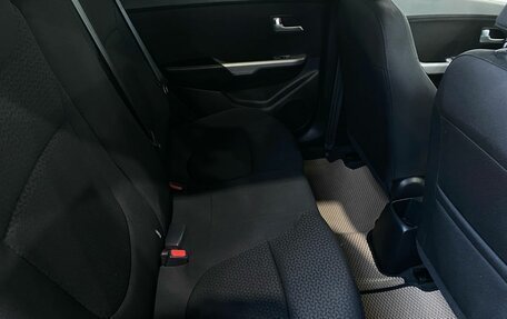 KIA Rio III рестайлинг, 2013 год, 789 000 рублей, 20 фотография