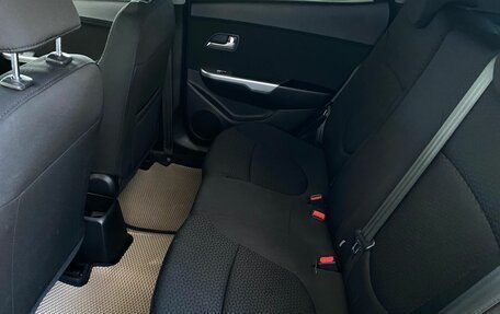 KIA Rio III рестайлинг, 2013 год, 789 000 рублей, 22 фотография