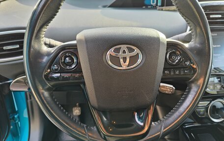 Toyota Prius IV XW50, 2019 год, 2 850 000 рублей, 10 фотография