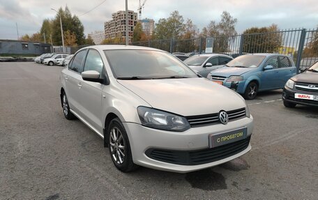 Volkswagen Polo VI (EU Market), 2011 год, 549 900 рублей, 3 фотография