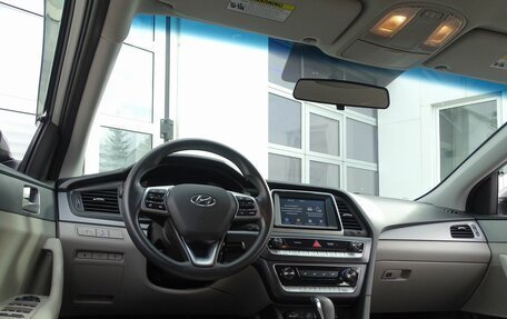Hyundai Sonata VII, 2019 год, 1 700 000 рублей, 13 фотография