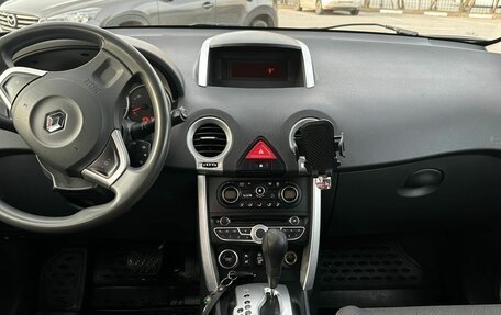Renault Koleos I рестайлинг 2, 2011 год, 750 000 рублей, 13 фотография